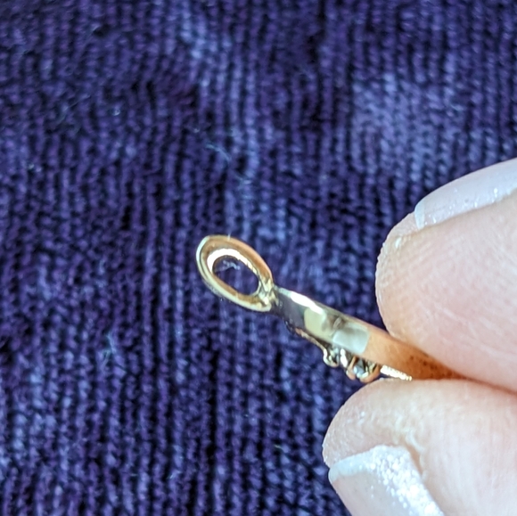 Solid 10K Gold Vintage Open Heart Pendant With Natural Earth Mined Diamond - Picture 3 of 8